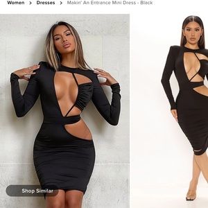 black fashionnova dress size XS
condition: new